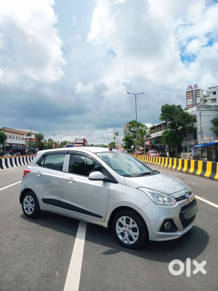 Hyundai Grand I10 Magna O At Petrol, 2016, Petrol