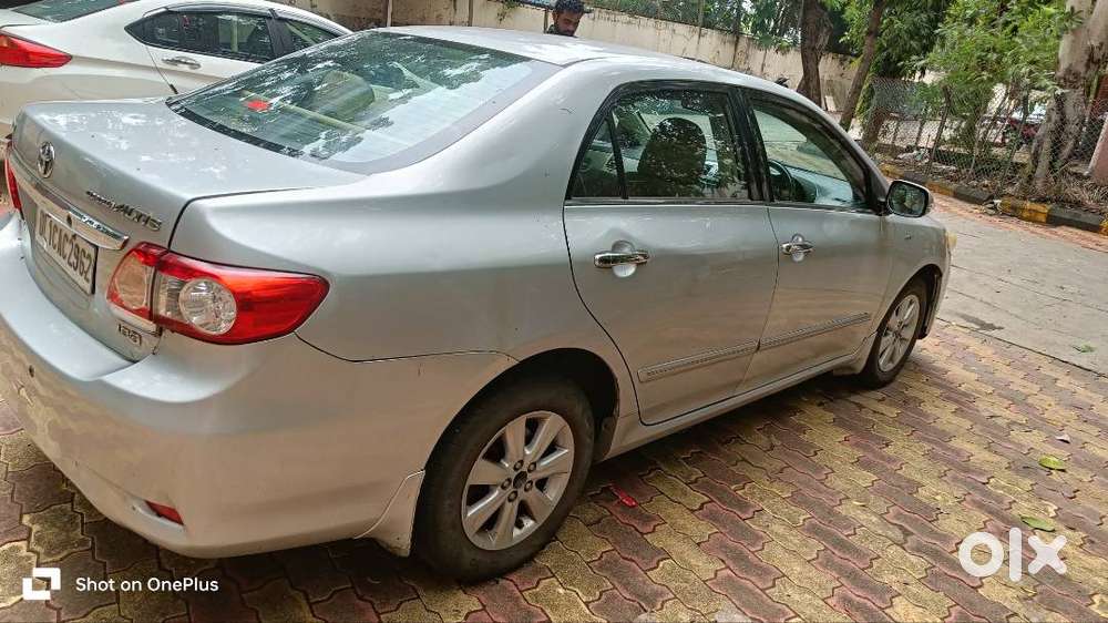 Toyota Corolla Altis