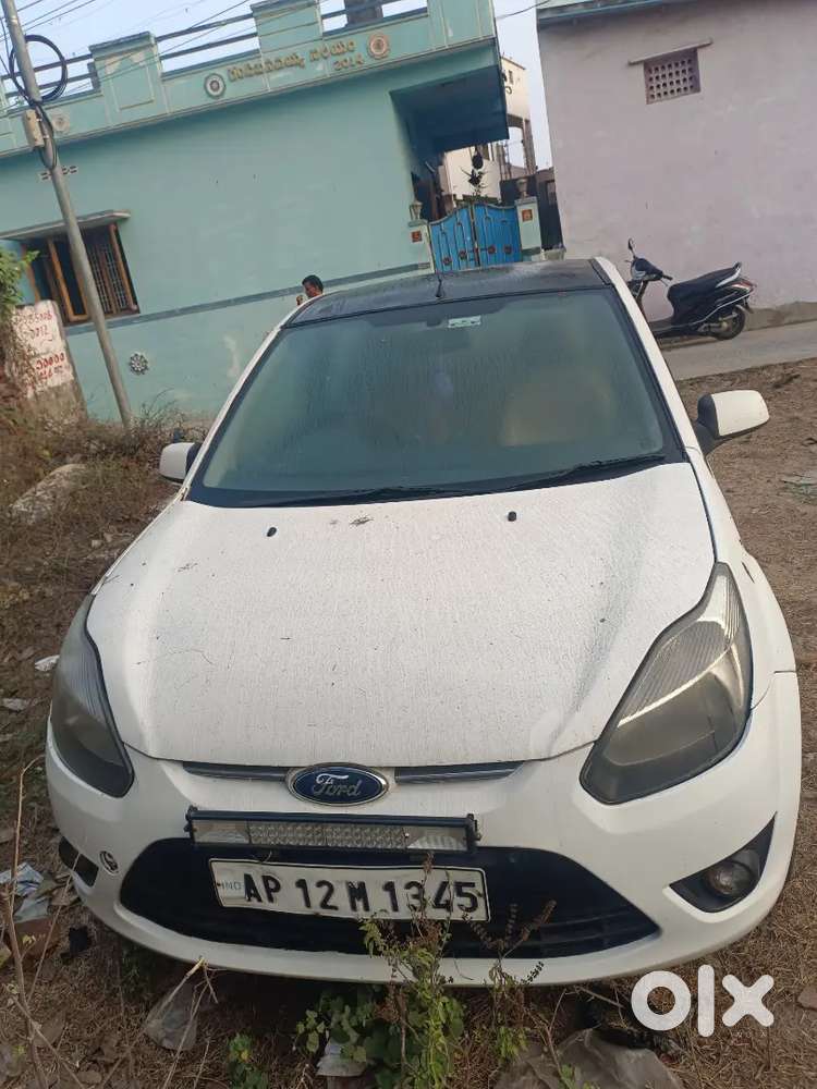 Ford Figo 2012 Diesel 160000 Km Driven