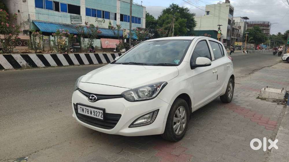 Hyundai I20 Sportz 1.4 Crdi, 2014, Diesel