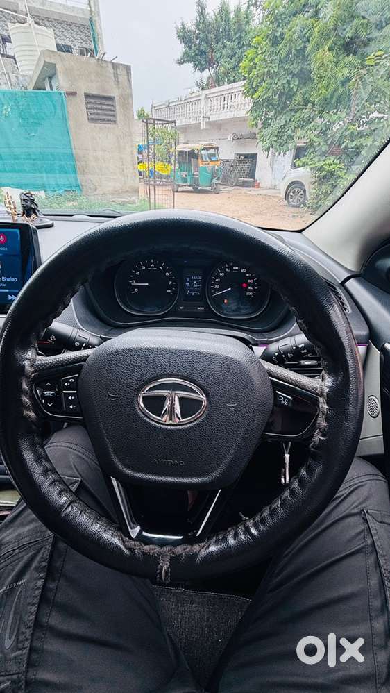 Tata Nexon Petrol 2018