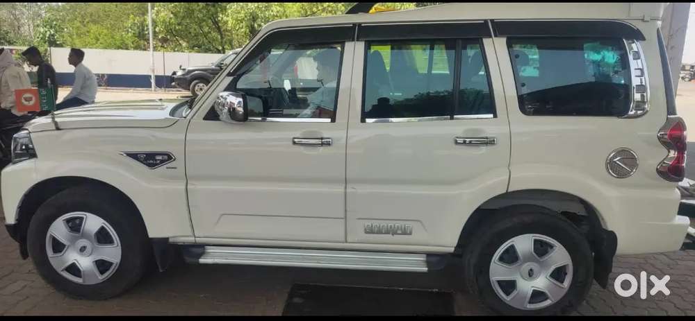 Mahindra Scorpio S5 Plus 2019