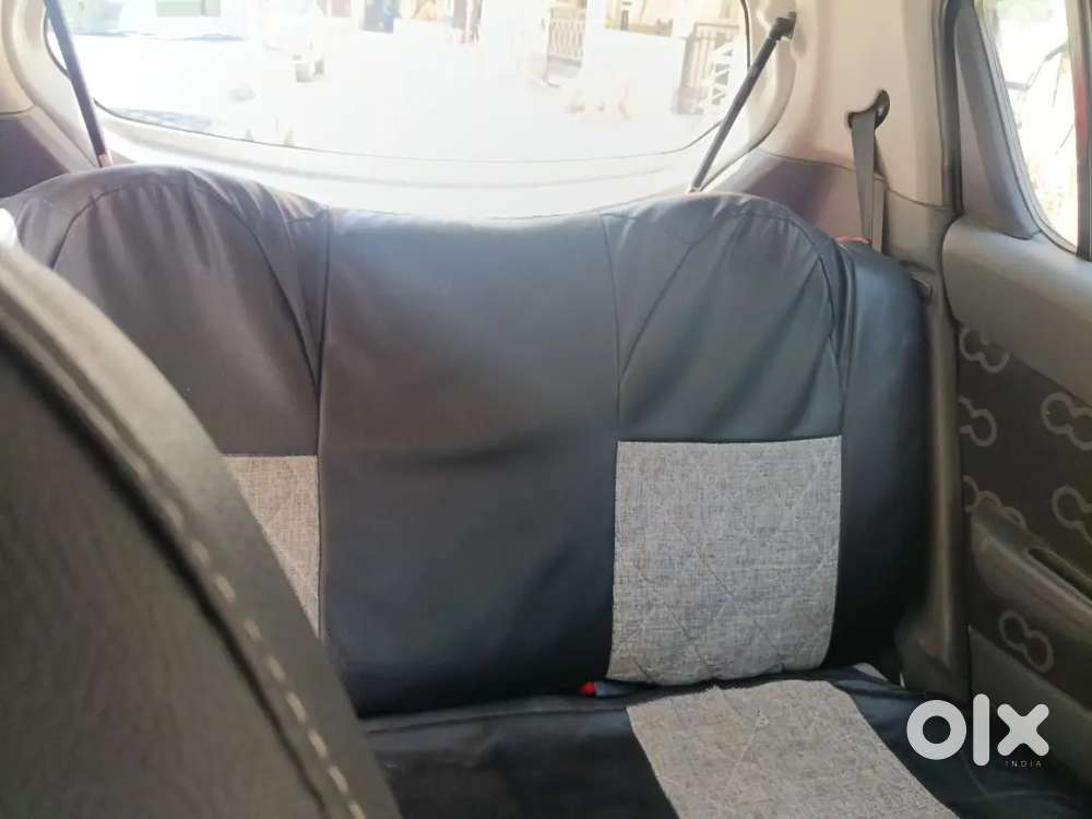 Good Condition Family' Car
Cilld Ac,tayer 80'/.
