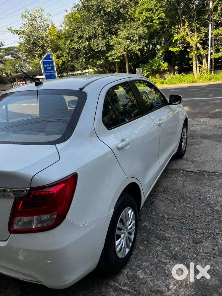 Maruti Suzuki Swift Dzire Amt Vxi, 2020, Petrol