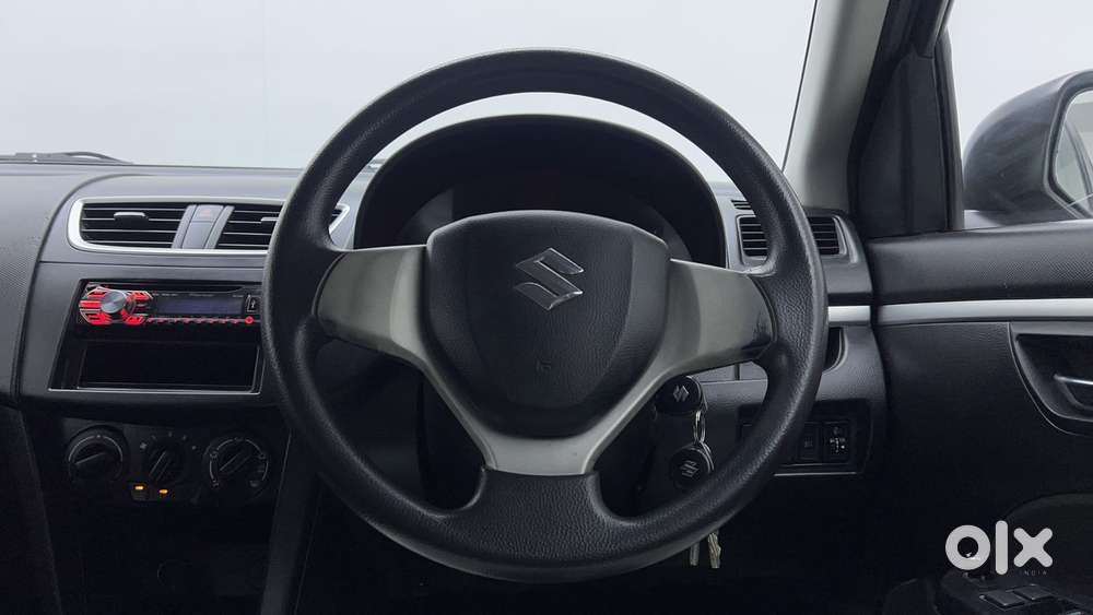 Maruti Suzuki Swift Vvt Vxi, 2013, Petrol