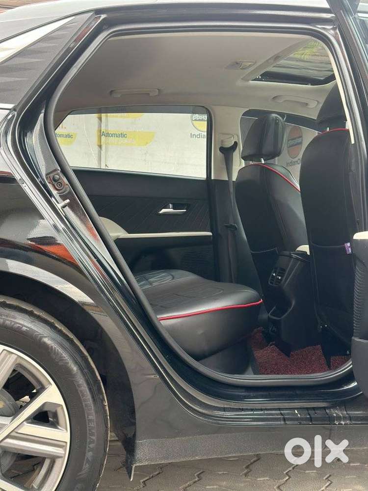 Hyundai Verna 1.5 Sx Petrol Mt, 2023, Petrol