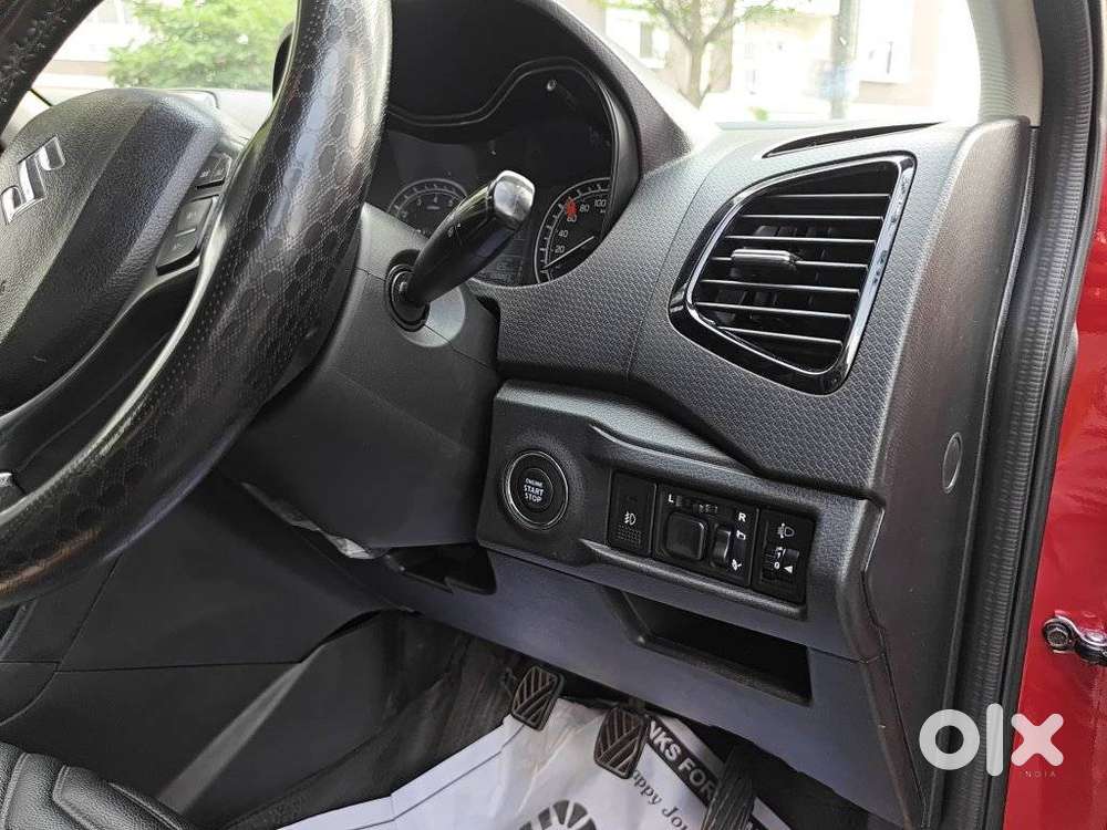 Maruti Suzuki Brezza 1.5 Zxi Cng Dual Tone, 2022, Petrol