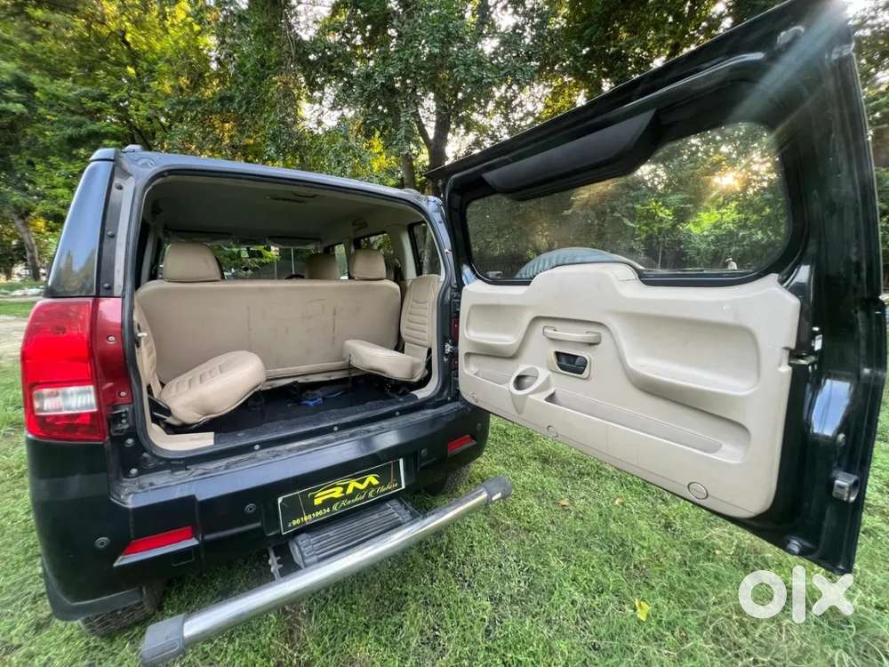 Mahindra Tuv 300 T8 Amt, 2017, Diesel