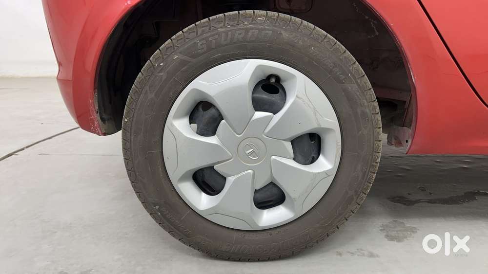 Tata Tiago 1.2 Revotron Xta, 2018, Petrol