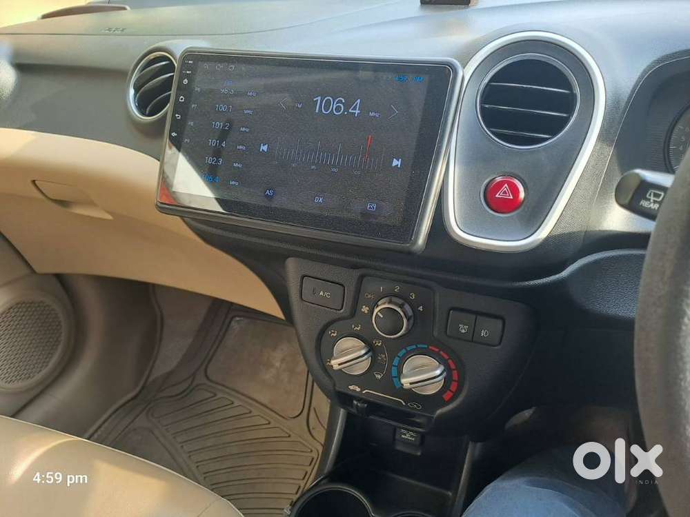 Honda Mobilio V I-vtec, 2015, Petrol