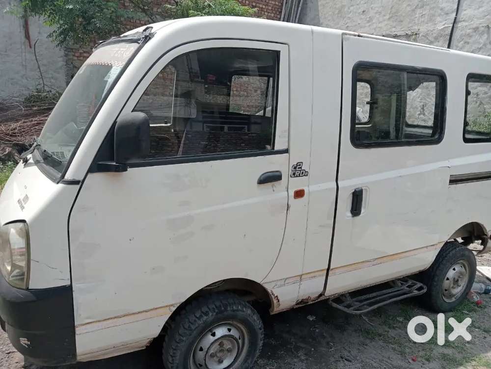 Mahindra Maxximo 2013 School