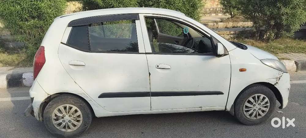 Hyundai I10 2011 Cng & Hybrids 12000 Km Driven