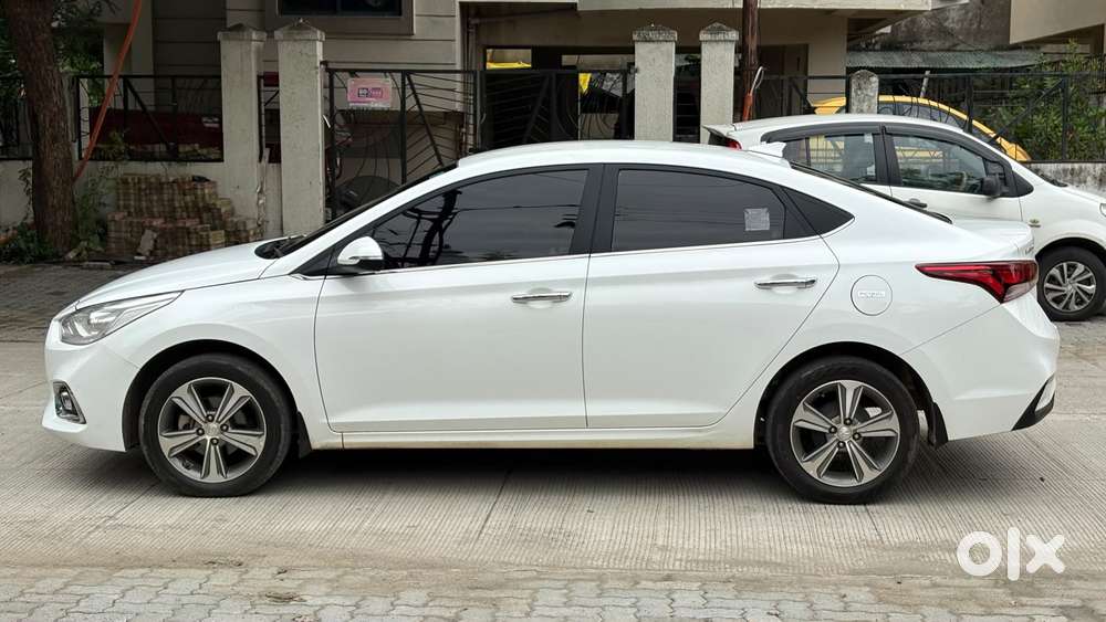 Hyundai Verna 1.6 Sx (o) Vtvt, 2019, Petrol