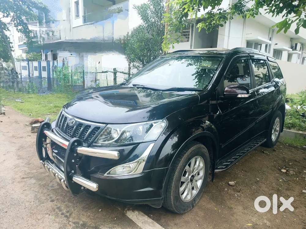Mahindra Xuv500 2015