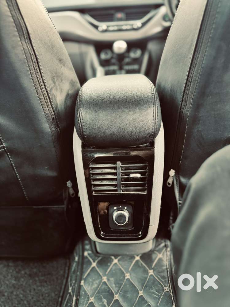 Tata Nexon 1.2 Revotron Xz Plus Dual Tone, 2019, Petrol