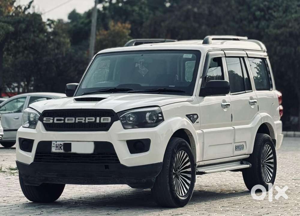 Mahindra Scorpio Classic 2.2 S 11 Mt 7 Str, 2020, Diesel