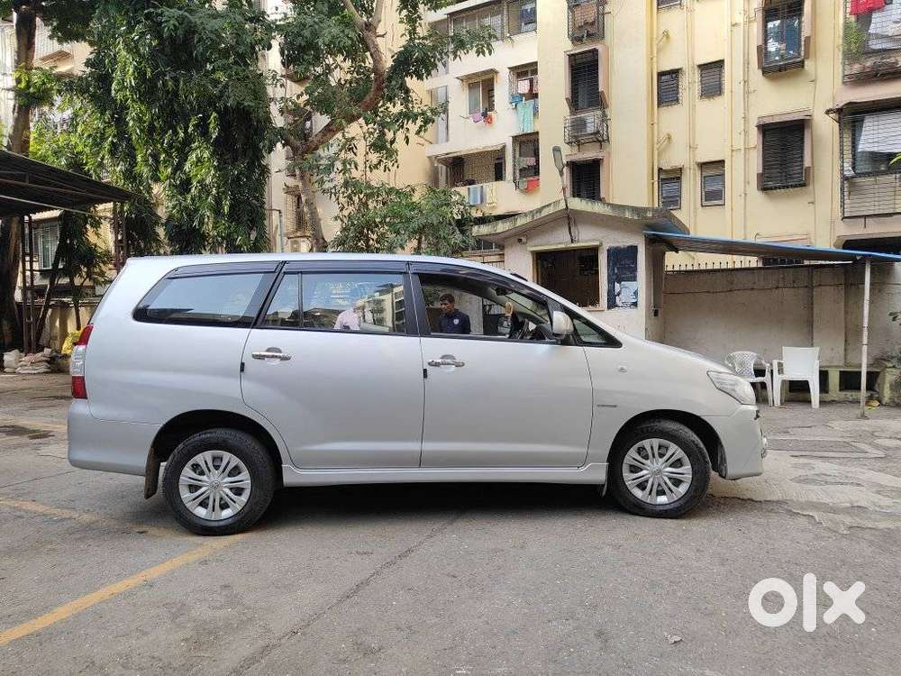 Toyota Innova 2.5 G (diesel) 8 Seater Bs Iv, 2016, Diesel