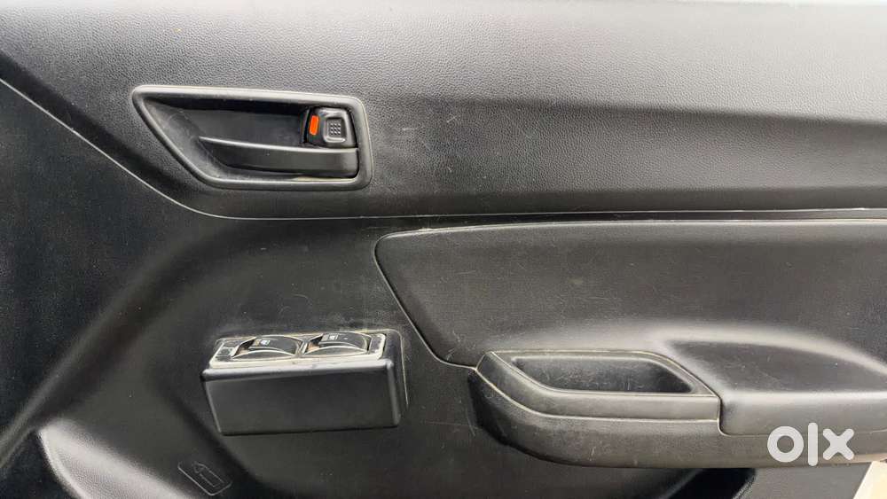 Maruti Suzuki Swift Lxi, 2018, Cng & Hybrids