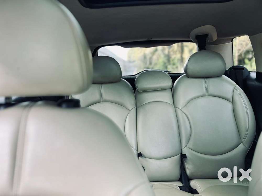 Mini Cooper Countryman  Neat And Clean 2 Liter Diesel