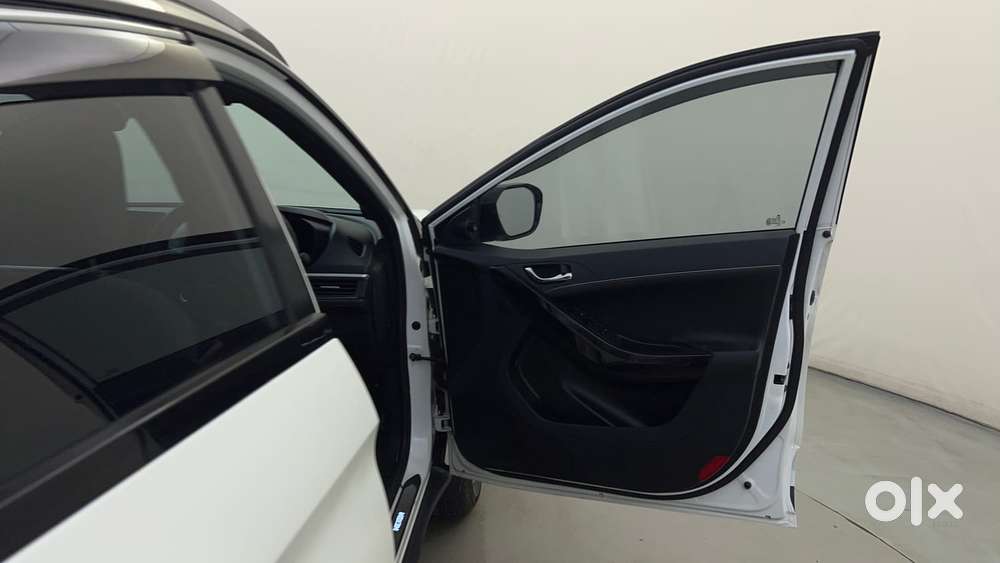 Tata Nexon Fearless 1.2 Revotron Petrol 6 Mt Dt, 2023, Petrol