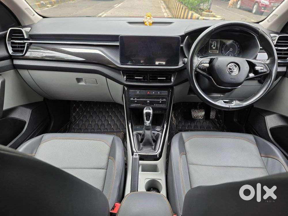 Skoda Kushaq 1.0 Tsi Style At (6 Airbags), 2022, Petrol