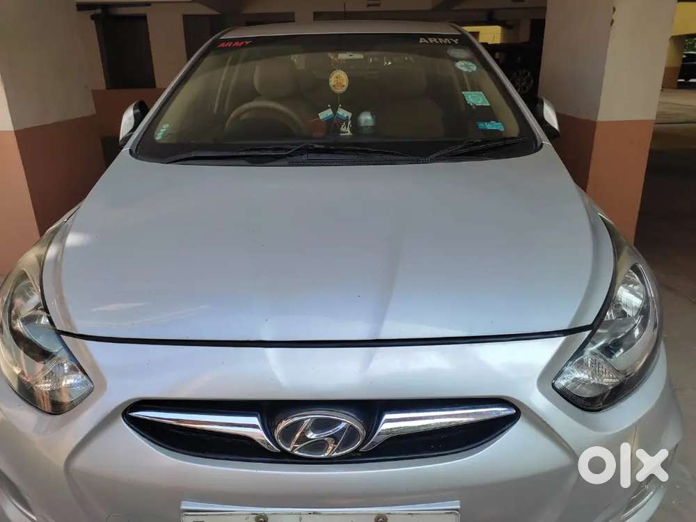Hyundai Fluidic Verna 2014 Diesel 120000 Km Single Owner Army
