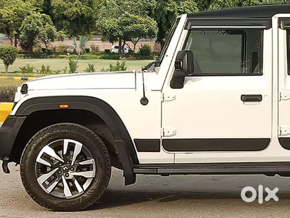 Mahindra Thar Roxx Ax7 L Diesel Mt 4wd, 2025, Diesel