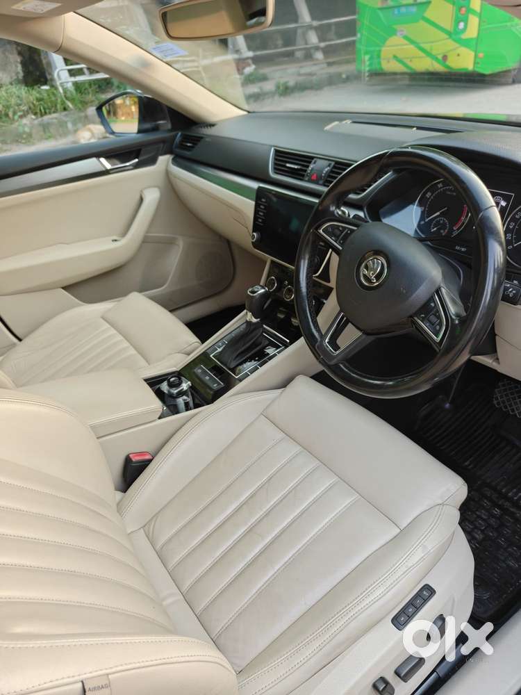 Skoda Superb Style 1.8 Tsi Mt, 2018, Petrol