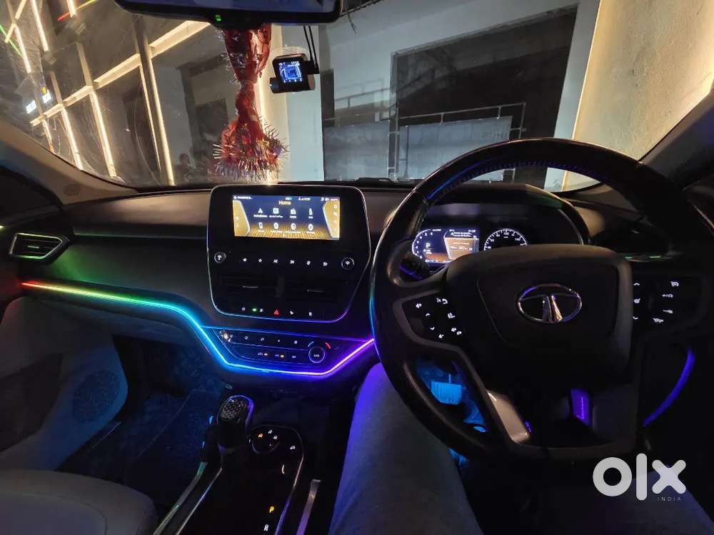 Tata Safari 2021