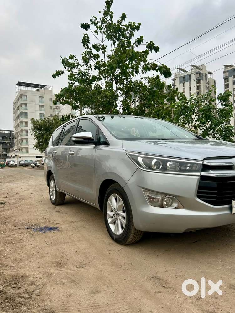 Toyota Innova Crysta 2.8z Automatic, 2017, Diesel