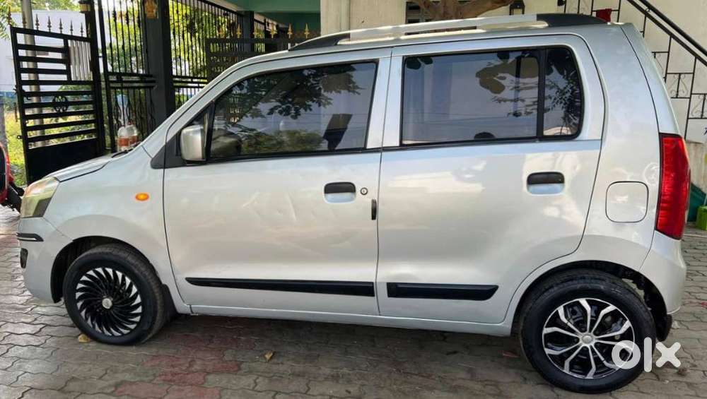 Maruti Suzuki Wagon R Vxi, 2013, Petrol