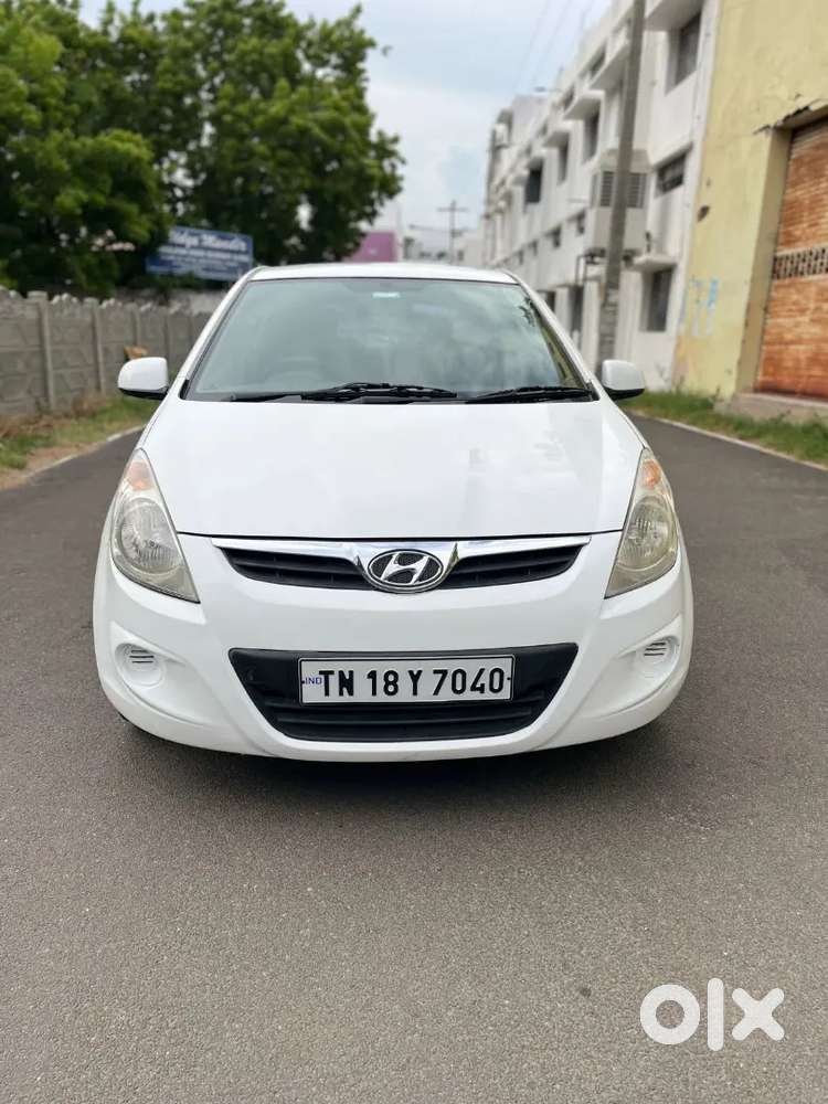 Hyundai I20 2011 Petrol 94000 Km Driven