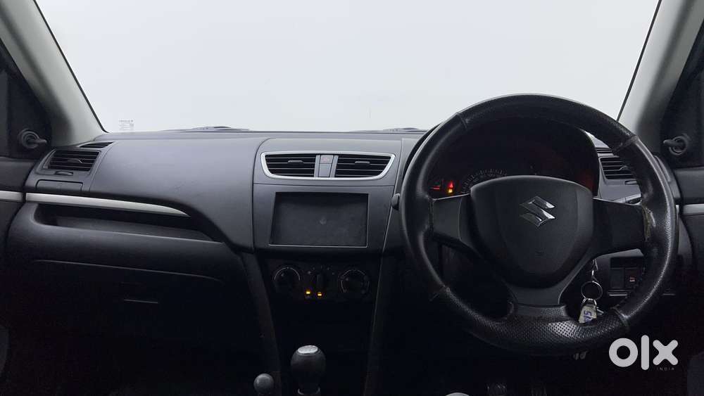 Maruti Suzuki Swift 1.2 Lxi (o), 2016, Petrol