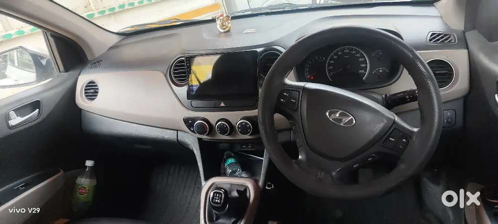Hyundai Grand I10 2016 Petrol 74000 Km Driven