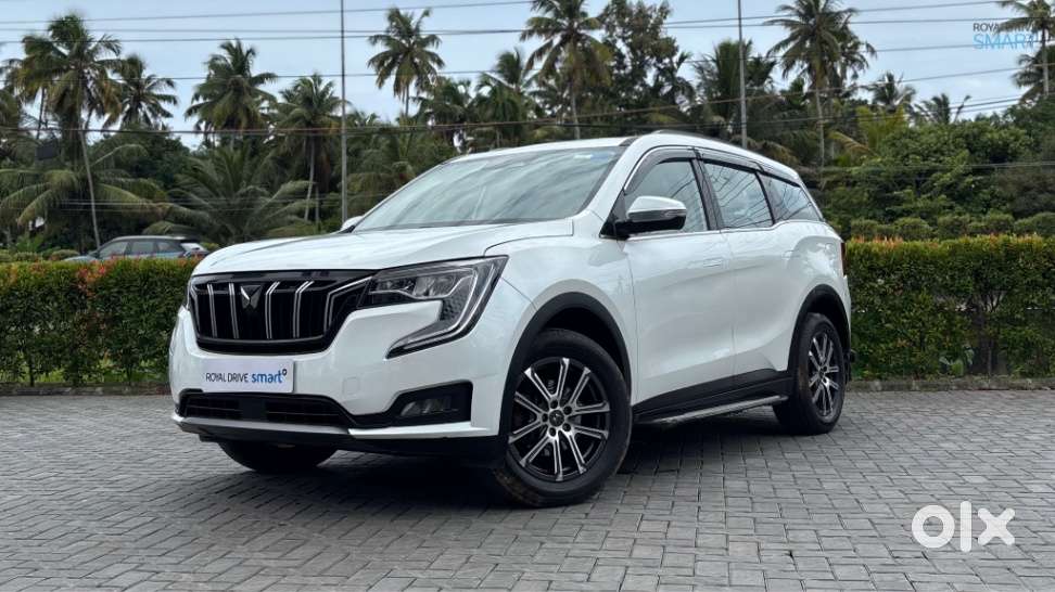 Mahindra Xuv700, 2022, Petrol