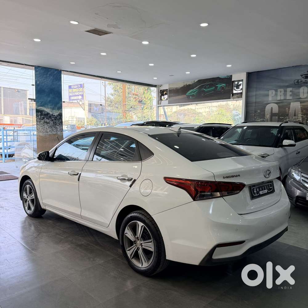 Hyundai Verna 1.6 Sx (o) Vtvt, 2018, Petrol