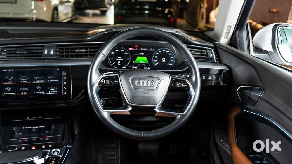 Audi E-tron 55, 2021, Electric