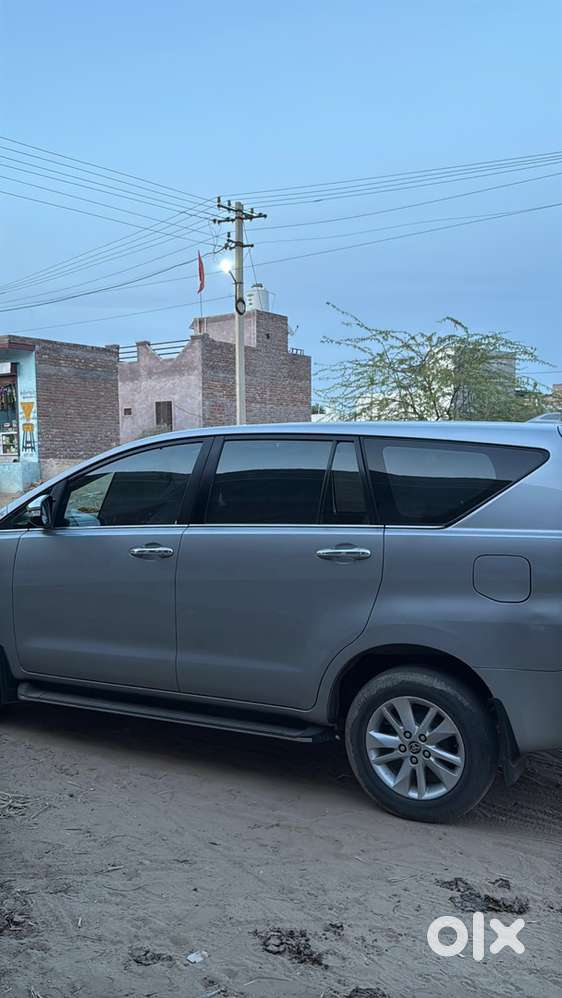 Toyota Innova Crysta Diesel 2017