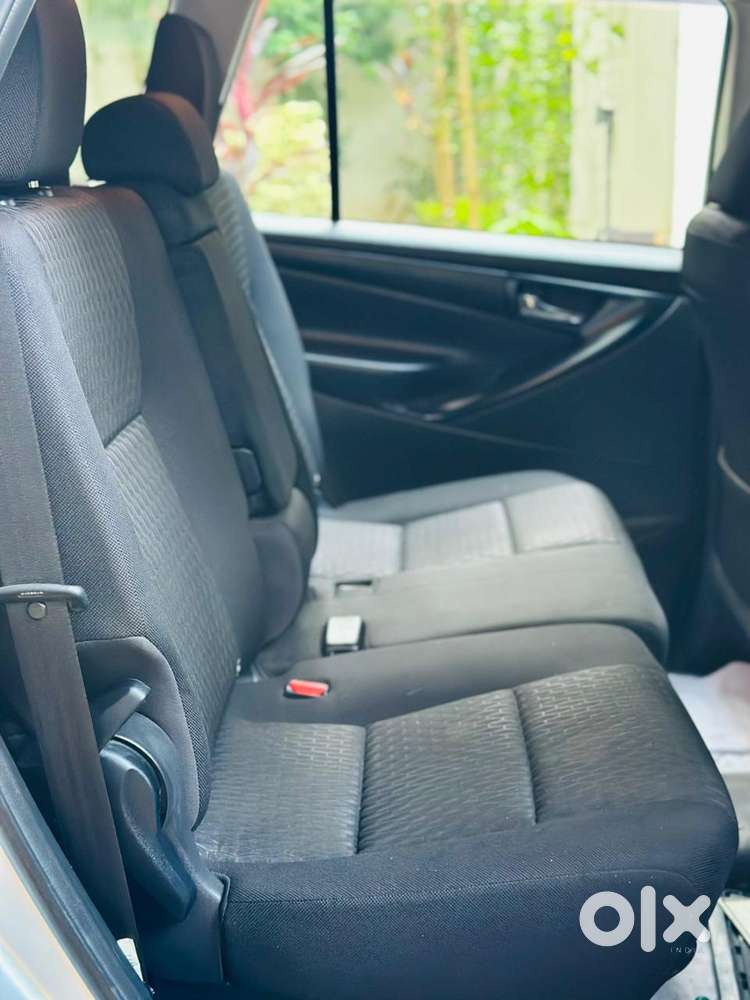 Toyota Innova Crysta 2.4 Gx Limited Edition 8 Str, 2022, Diesel