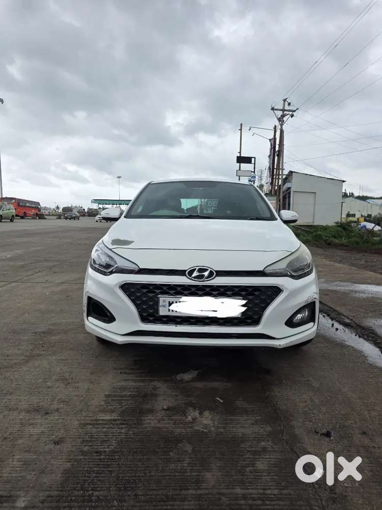 Hyundai I20 Top Model With 6 Airbags