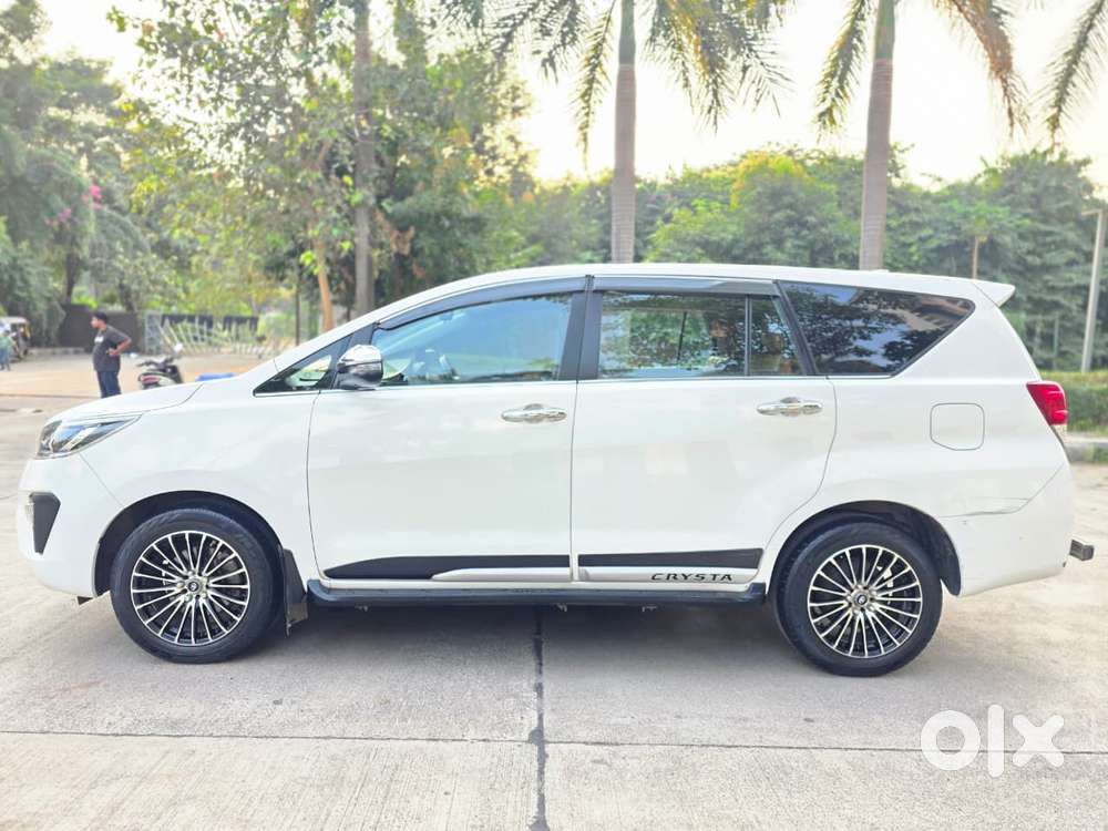 Toyota Innova Crysta 2.4 Z 7 Str, 2022, Diesel