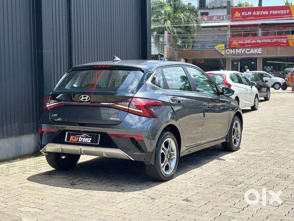 Hyundai I20 Sportz 1.2 Ivt, 2024, Petrol