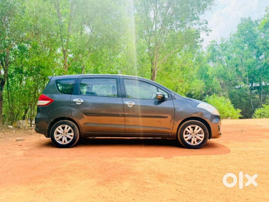 Maruti Suzuki Ertiga Zxi, 2016, Petrol