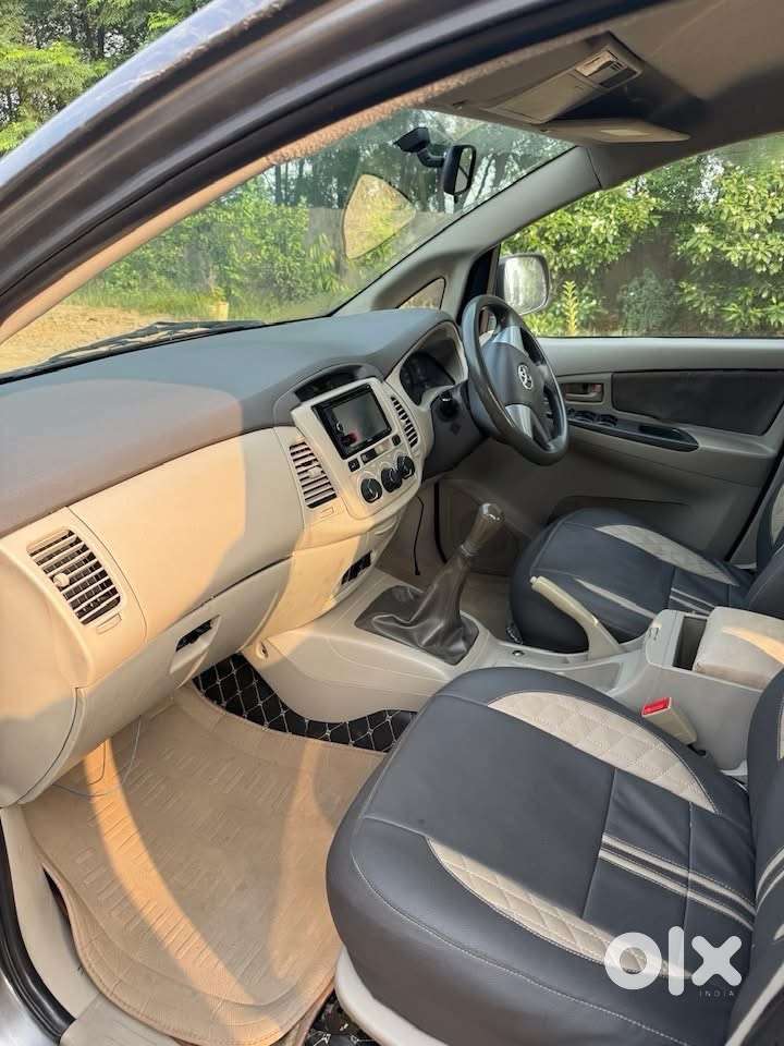 2013 Toyota Innova For Sale