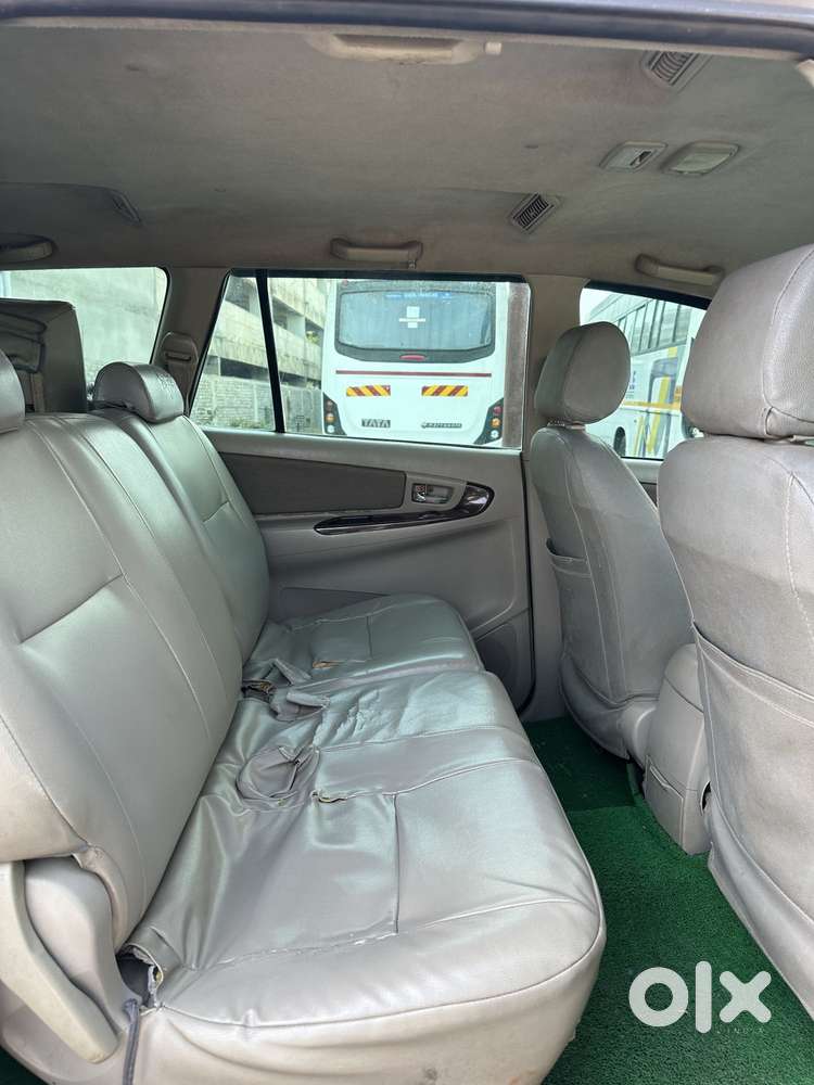 Toyota Innova 2012-2013 2.5 Vx (diesel) 8 Seater Bs Iv, 2013, Diesel