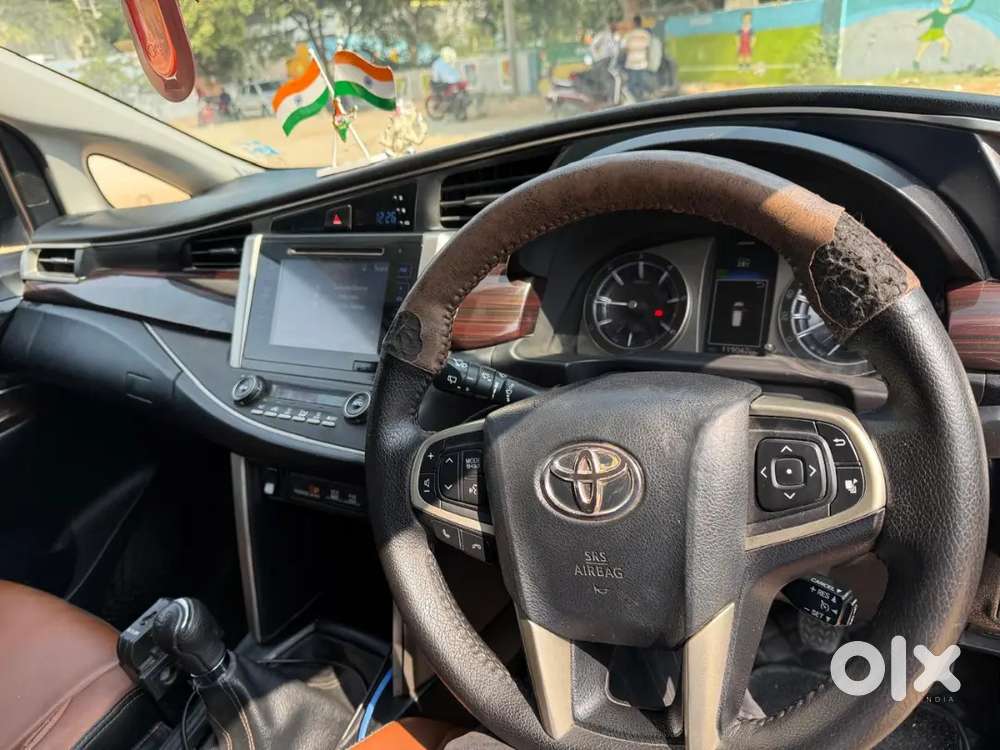 Toyota Innova Crysta 2018 Diesel 130000 Km Driven