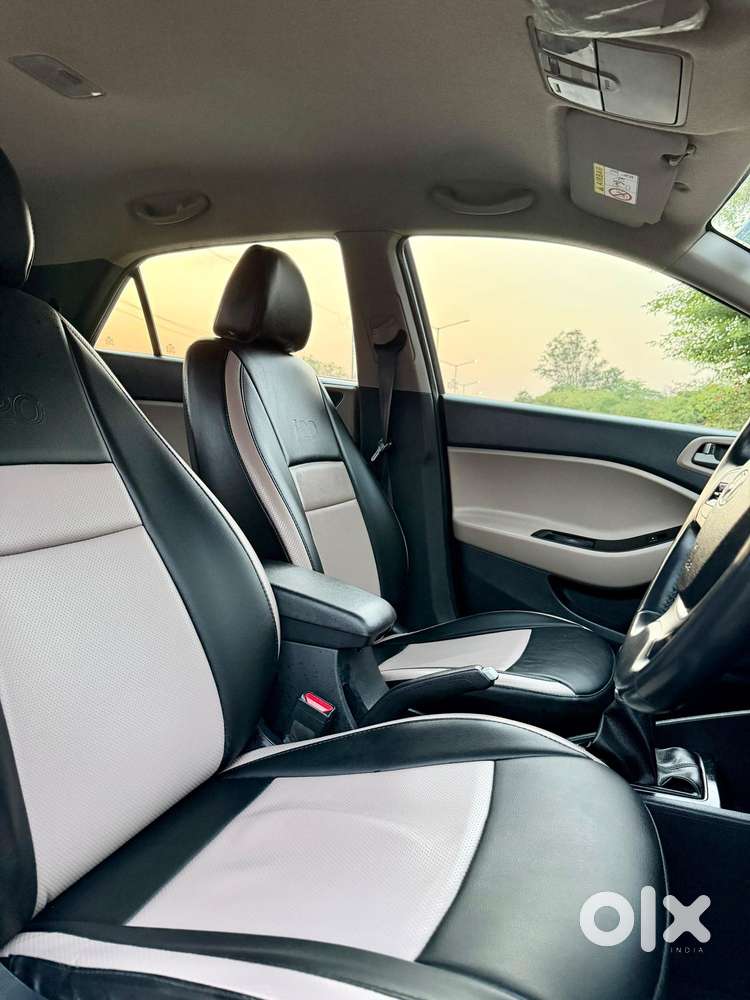 Hyundai I20 Petrol Asta Option, 2017, Petrol