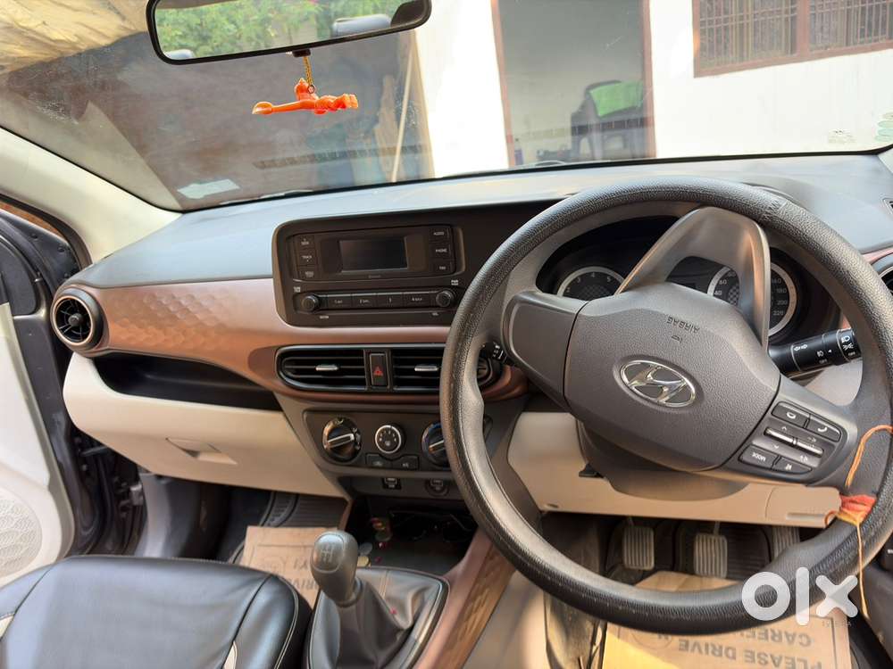 Hyundai Aura 2020 Petrol Manual Car