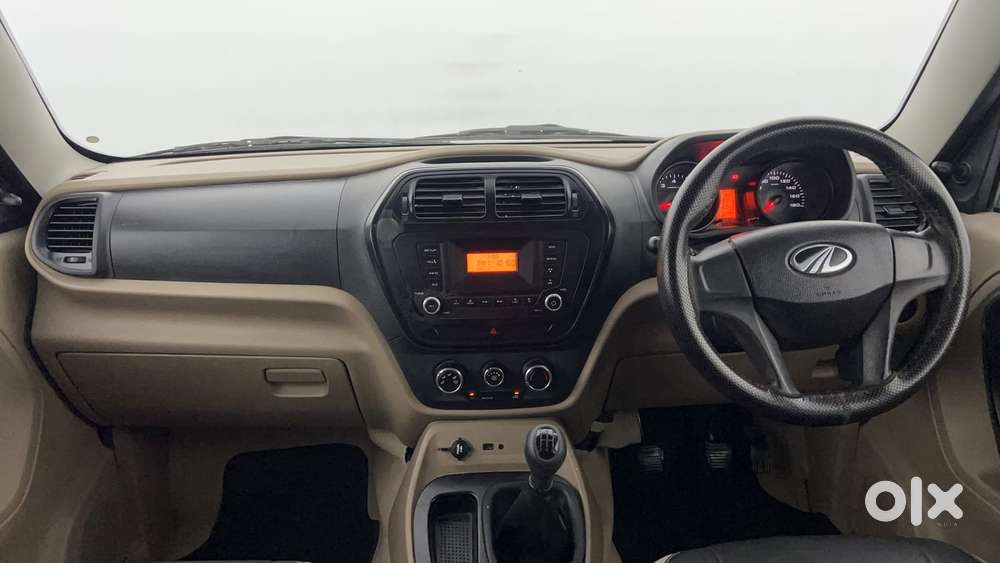 Mahindra Tuv 300 T6 Plus, 2017, Diesel