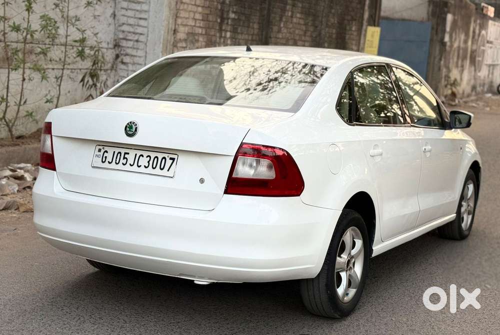 Skoda Rapid 2011-2013 1.6 Mpi At Elegance, 2012, Diesel